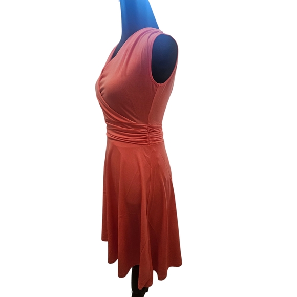 NWT Tam Ware Surplice Neckline Pleated Waist Fit & Flare Dress Small - Picture 4 of 7